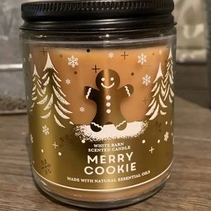 Bath & Body Works Merry Cookie single wick candle